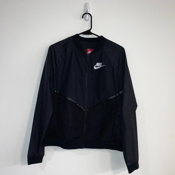 Nike Women's Tech Hypermesh Jacket - Black - Picture 3 of 8